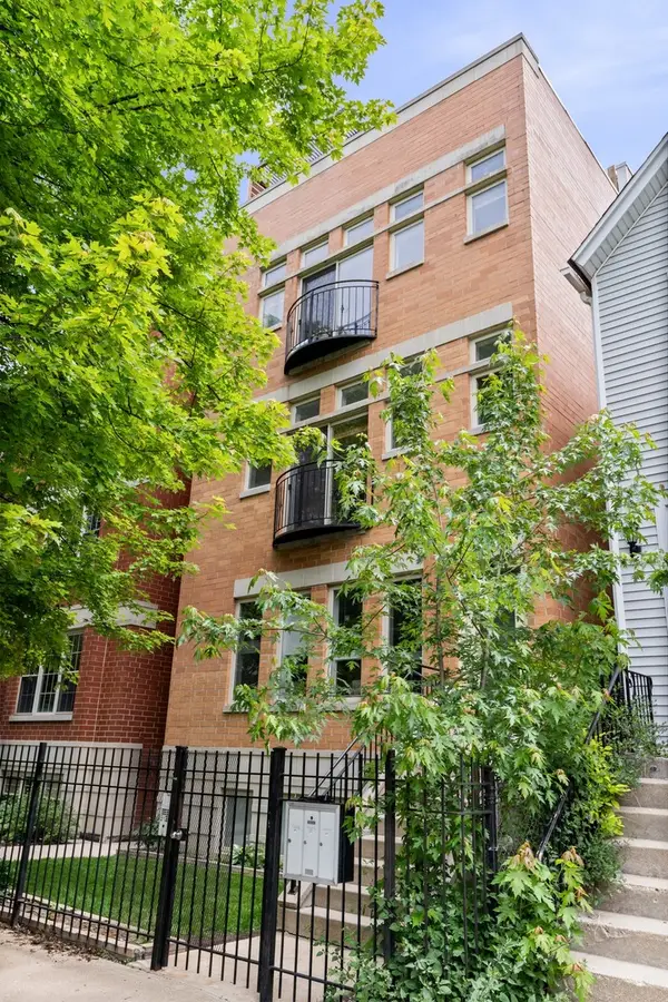1929 N Sawyer Avenue #2, Chicago, IL 60647