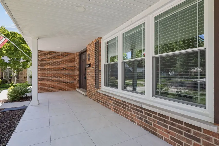 1220 Garden Court, Naperville, IL 60540 - #2