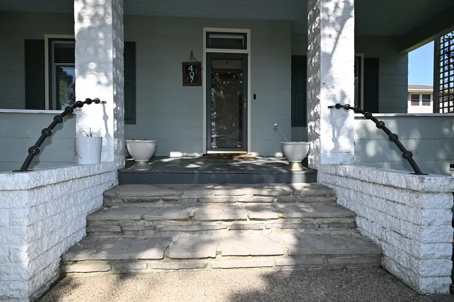 407 N Franklin Street, Roanoke, IL 61561 - #3