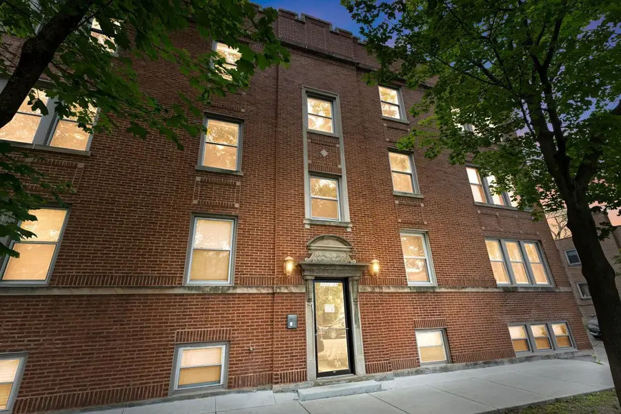 2935 W Rosemont Avenue #2, Chicago, IL 60659 - #2