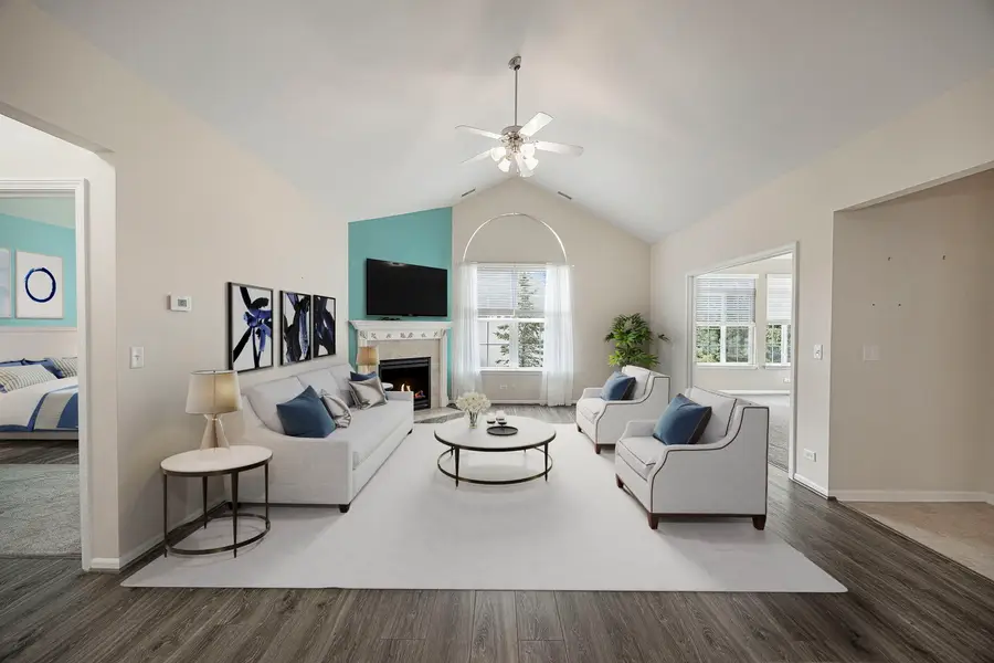 604 Handel Lane, Woodstock, IL 60098 - #2