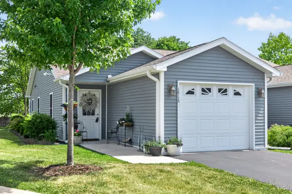 1513 Eadens Place, Dixon, IL 61021