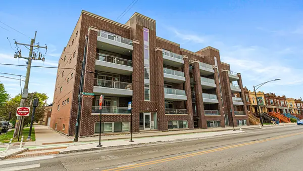 2703 W Belmont Avenue #3E, Chicago, IL 60618