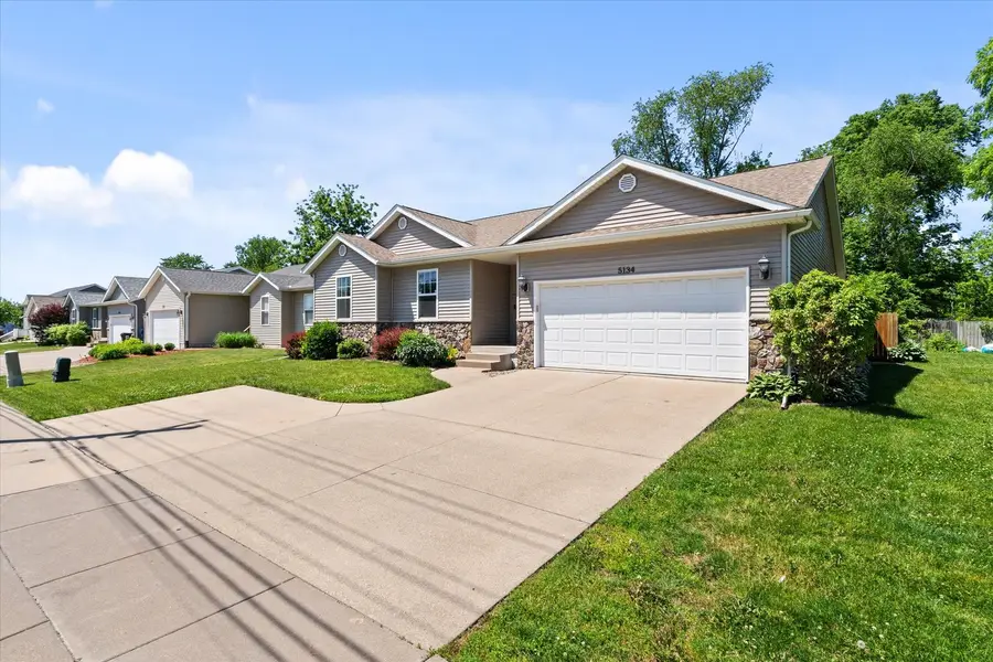 5134 N Division Street, Davenport, IA 52806 - #2