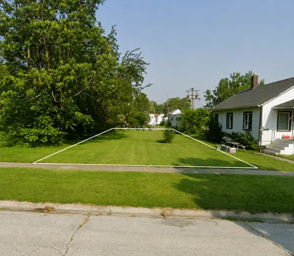 443 N Rosewood Avenue, Kankakee, IL 60901