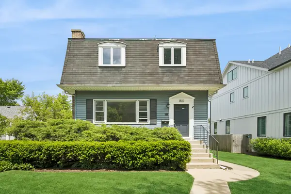 1822 Walnut Avenue, Wilmette, IL 60091