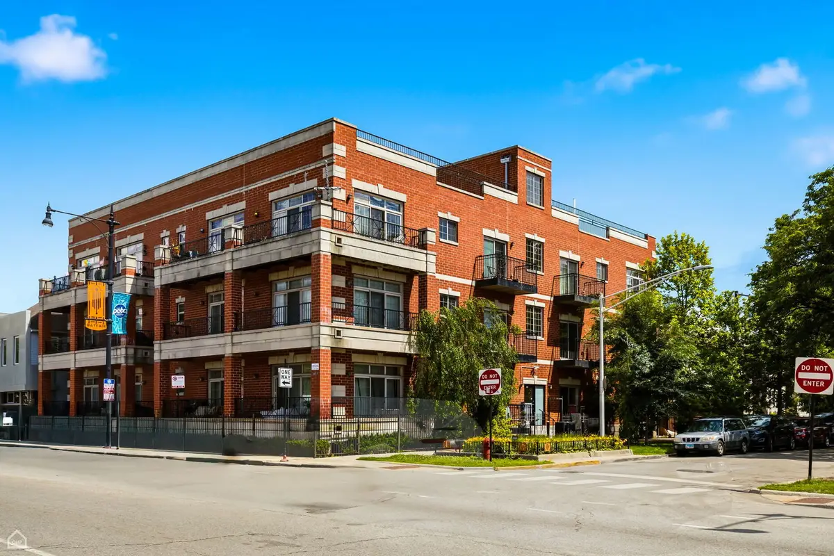 4755 N Kilbourn Avenue #2D, Chicago, IL 60630 - #1