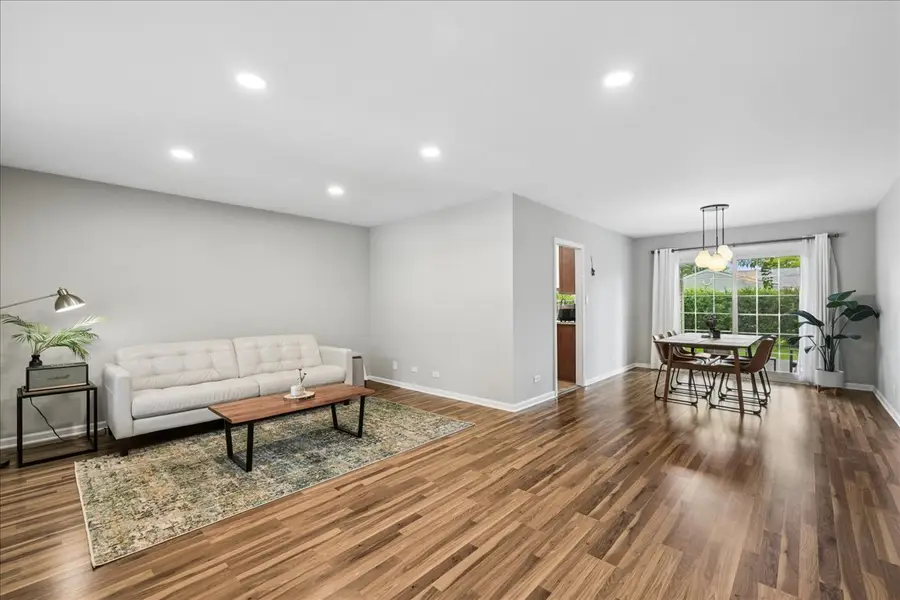 720 Checker Drive, Buffalo Grove, IL 60089 - #3