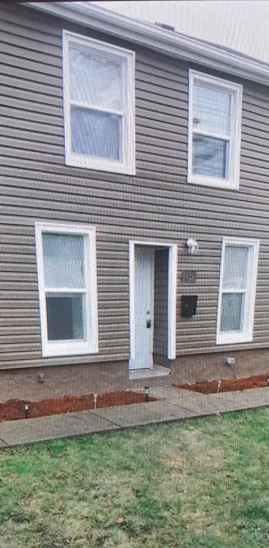 1021 N Hickory Street, Joliet, IL 60435