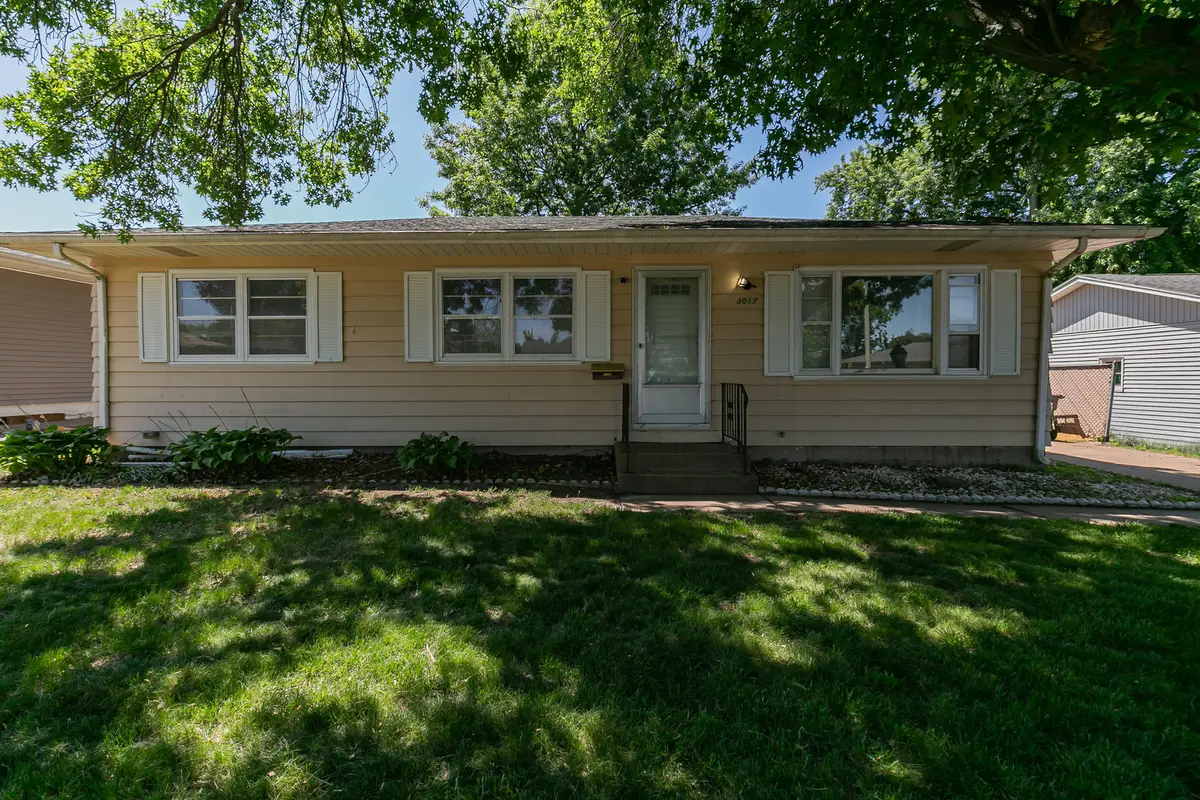 3017 W Lombard Street, Davenport, IA 52804 - #1