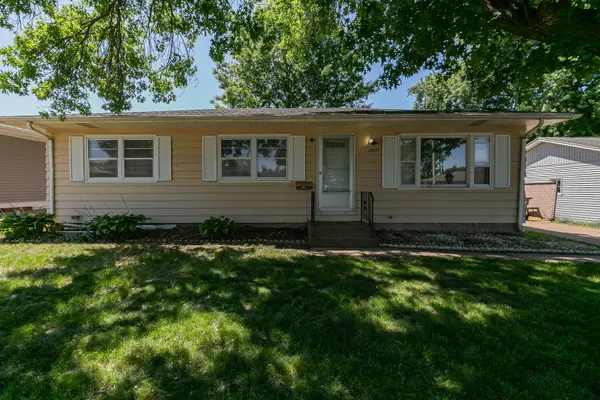 3017 W Lombard Street, Davenport, IA 52804