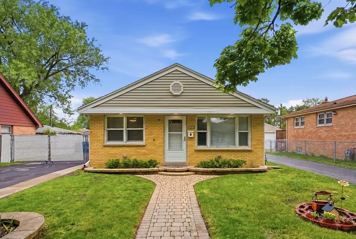 Address Withheld By Seller, Midlothian, IL 60445 - #1