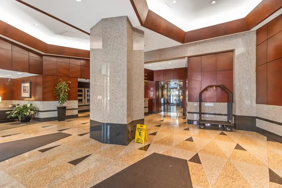 440 N Wabash Avenue #3810, Chicago, IL 60611 - #2