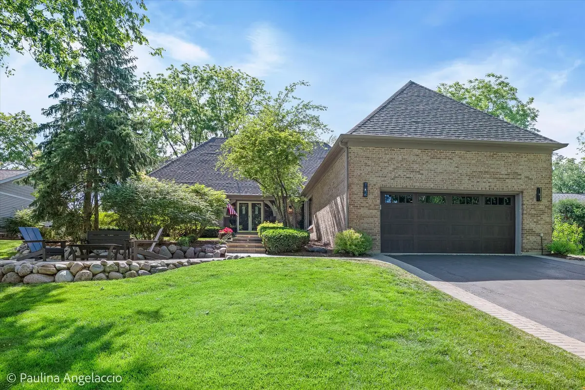 120 Hilltop Avenue, Barrington, IL 60010 - #1