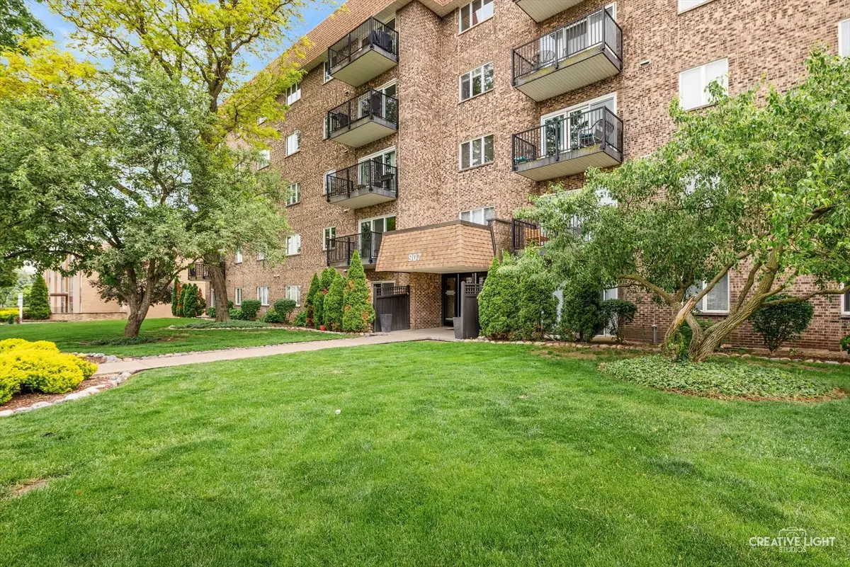 907 Curtiss Street #101, Downers Grove, IL 60515 - #1