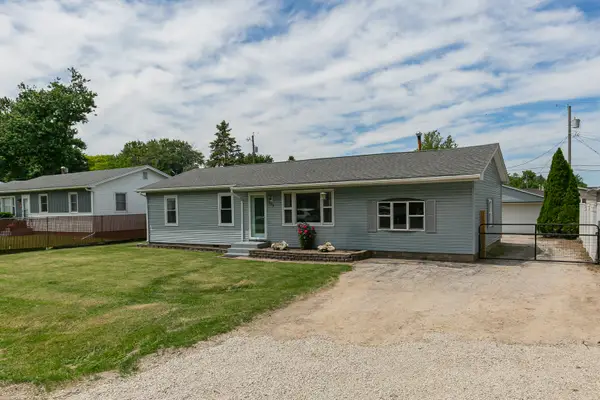 108 E 5th Street, Coal Valley, IL 61240