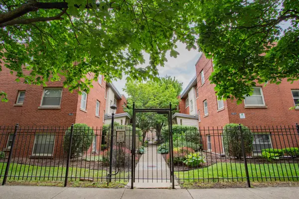 7521 N Damen Avenue #K1, Chicago, IL 60645