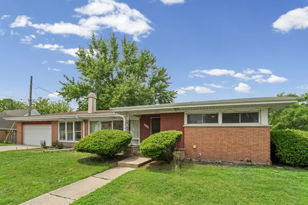7946 Lotus Avenue, Morton Grove, IL 60053