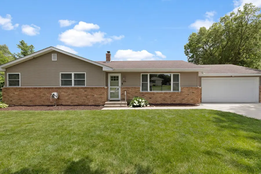 2103 Delcy Drive, Rockford, IL 61107 - #2
