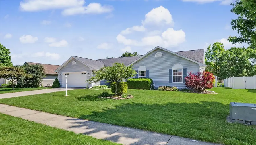 1507 E Grand Avenue, Saint Joseph, IL 61873 - #2