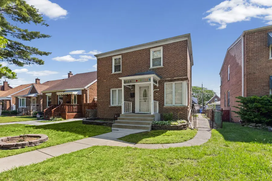 11035 S Avenue E, Chicago, IL 60617 - #2