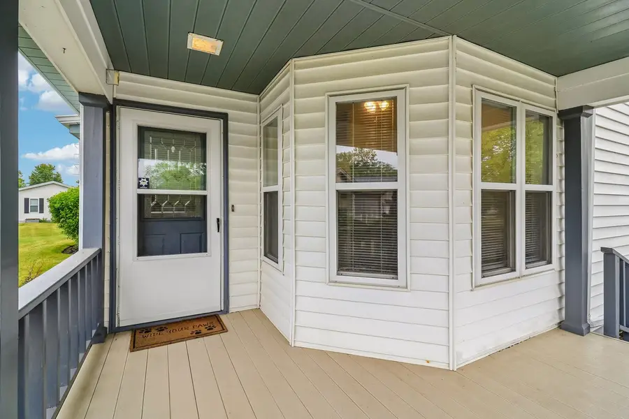 335 Belmont Court, Grayslake, IL 60030 - #2