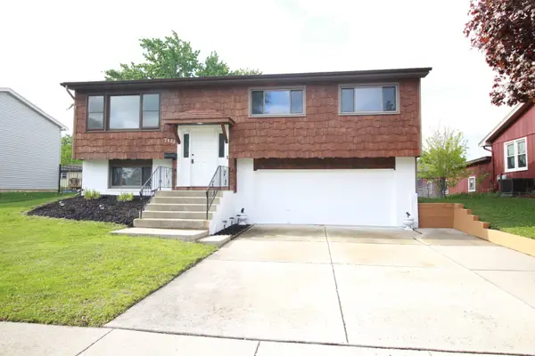 7523 Nottingham Drive, Tinley Park, IL 60477
