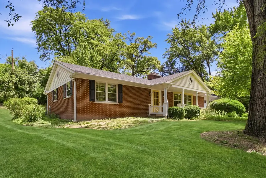 237 Beachview Lane, North Barrington, IL 60010 - #2