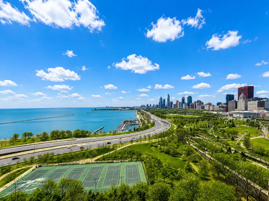 400 E Randolph Street #2101, Chicago, IL 60601 - #2