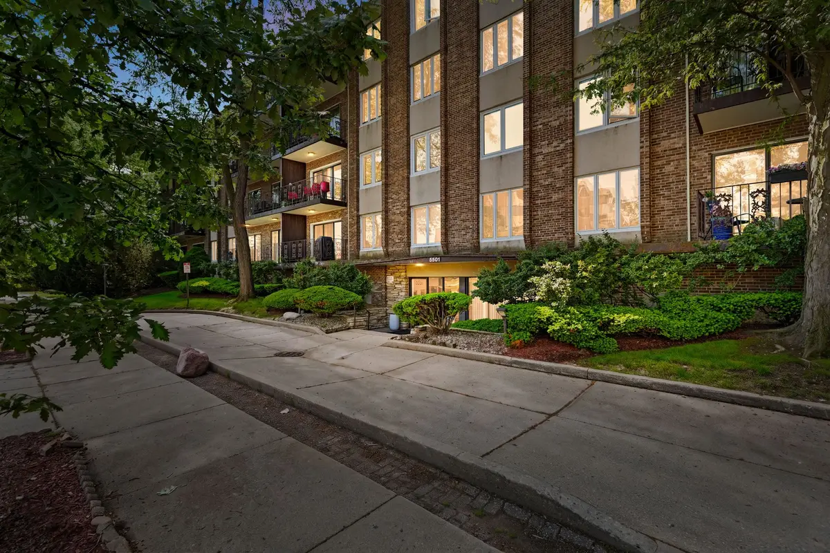 5501 Lincoln Avenue #404, Morton Grove, IL 60053 - #1