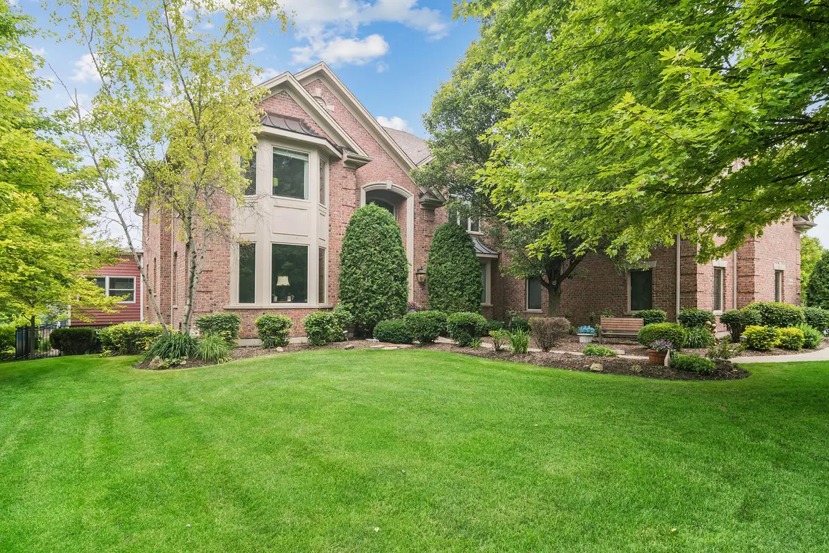 8 Rose Lane, Hawthorn Woods, IL 60047 - #1