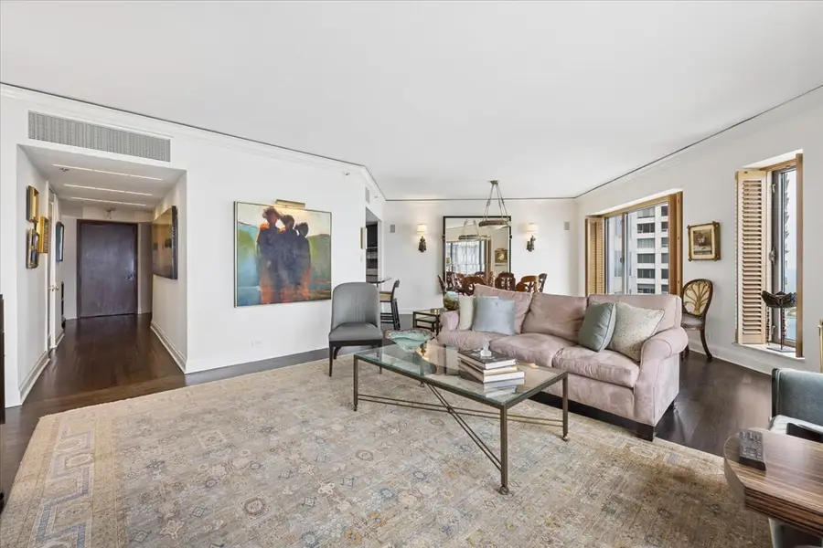 950 N Michigan Avenue #3805, Chicago, IL 60611 - #2