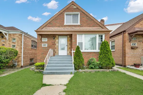 7234 S Ridgeway Avenue, Chicago, IL 60629