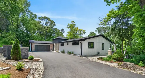 306 Woodlock Street, Ingleside, IL 60041