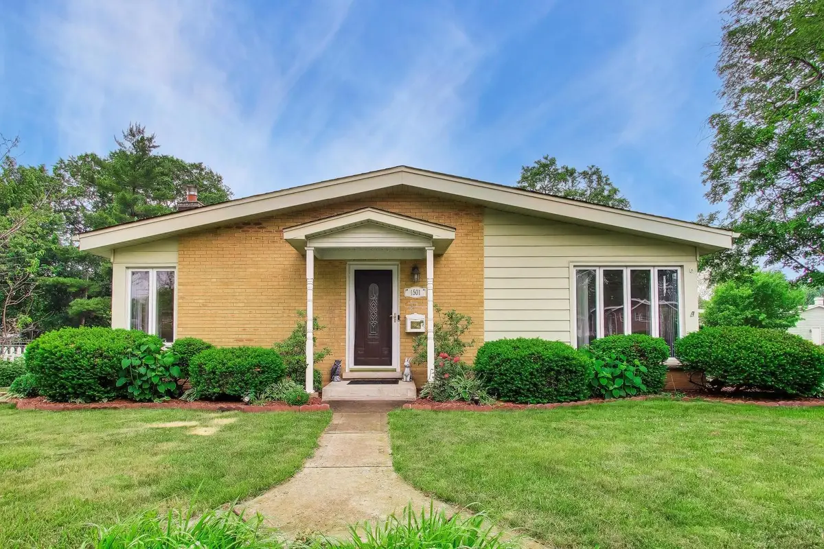 1501 E Fremont Street, Arlington Heights, IL 60004 - #1