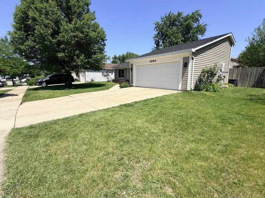 1090 Crestwood Lane, Bolingbrook, IL 60440 - #2