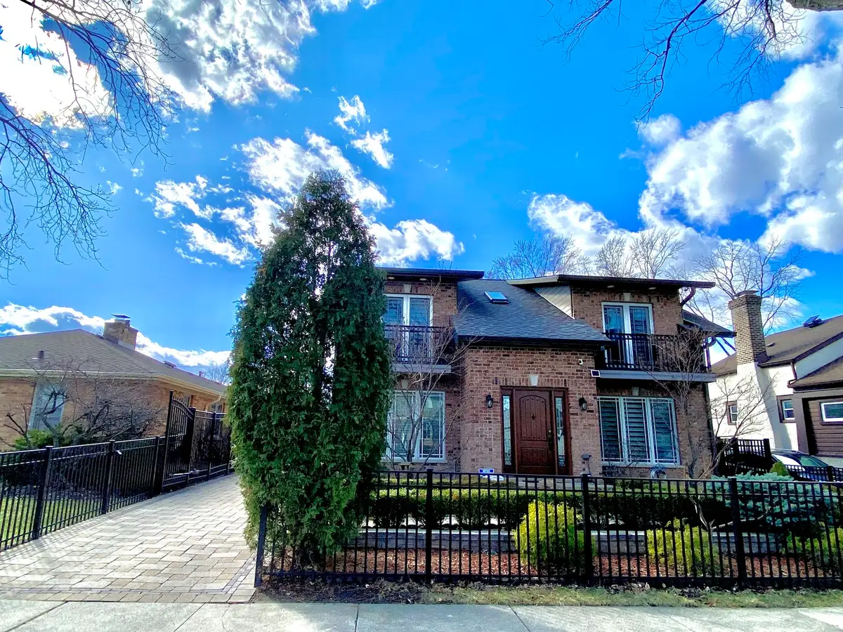 1052 Margret Street, Des Plaines, IL 60016 - #1