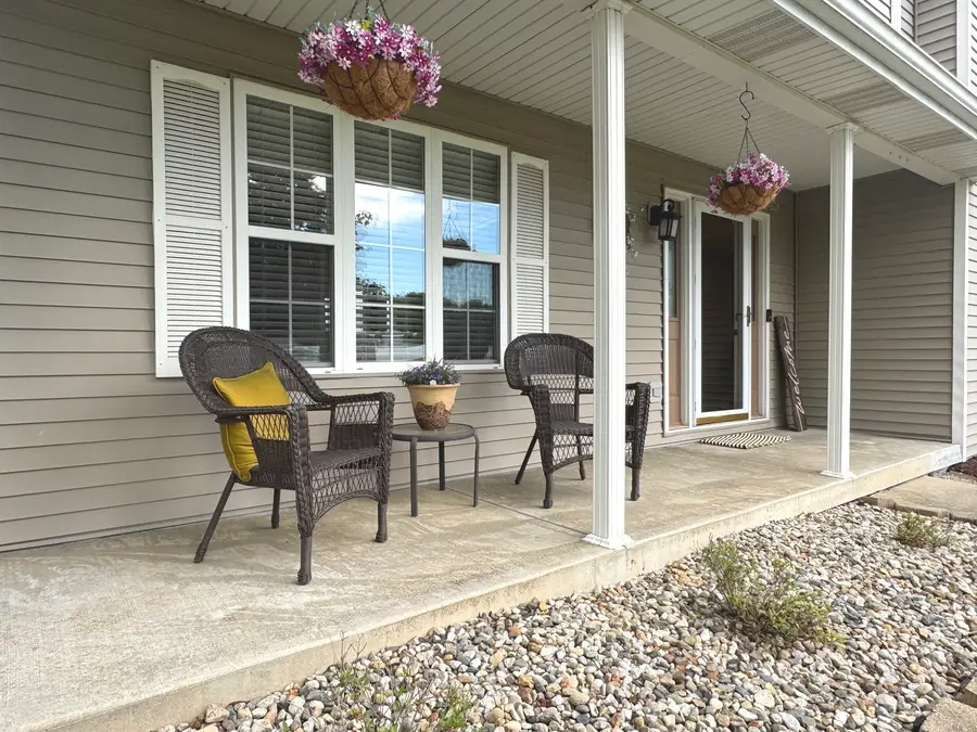2041 S Bluff Road, Kankakee, IL 60901 - #3