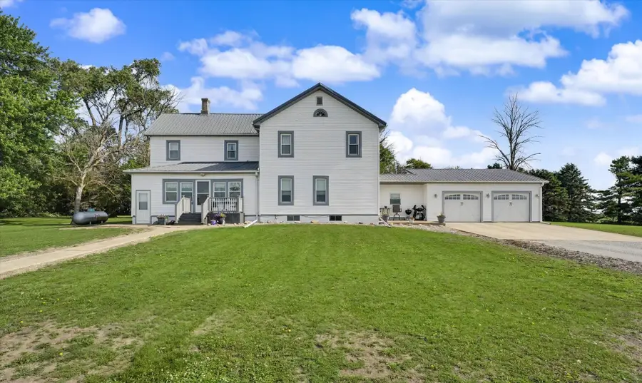 981 N 1200e Road, Melvin, IL 60952 - #2