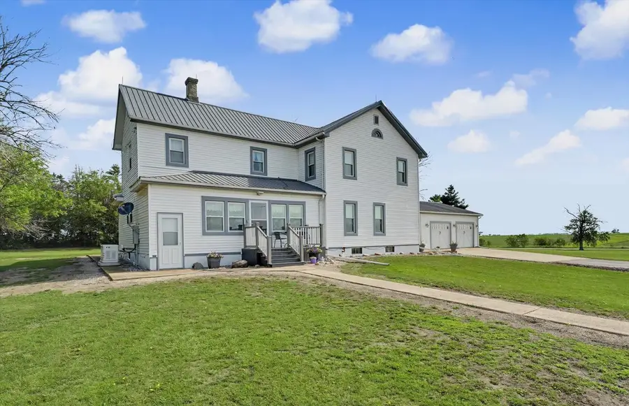 981 N 1200e Road, Melvin, IL 60952 - #3