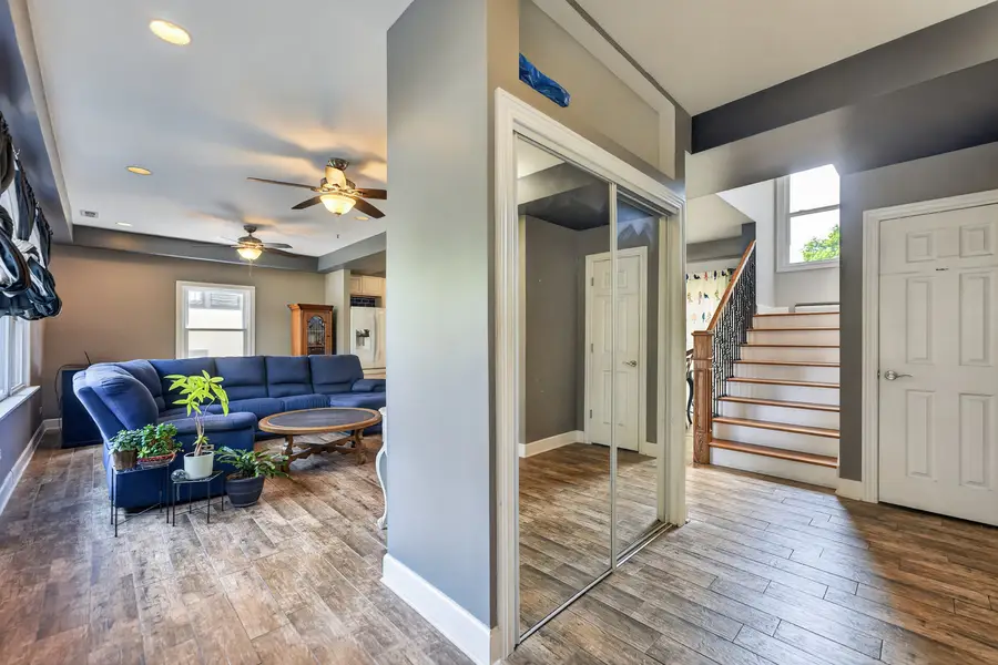 402 S Ahrens Avenue, Lombard, IL 60148 - #3