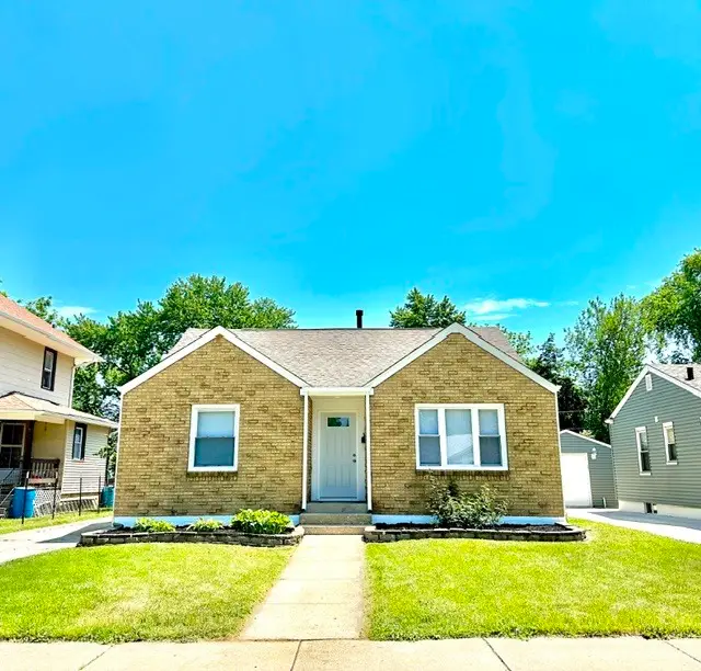 513 Cookane Avenue, Elgin, IL 60120 - #1