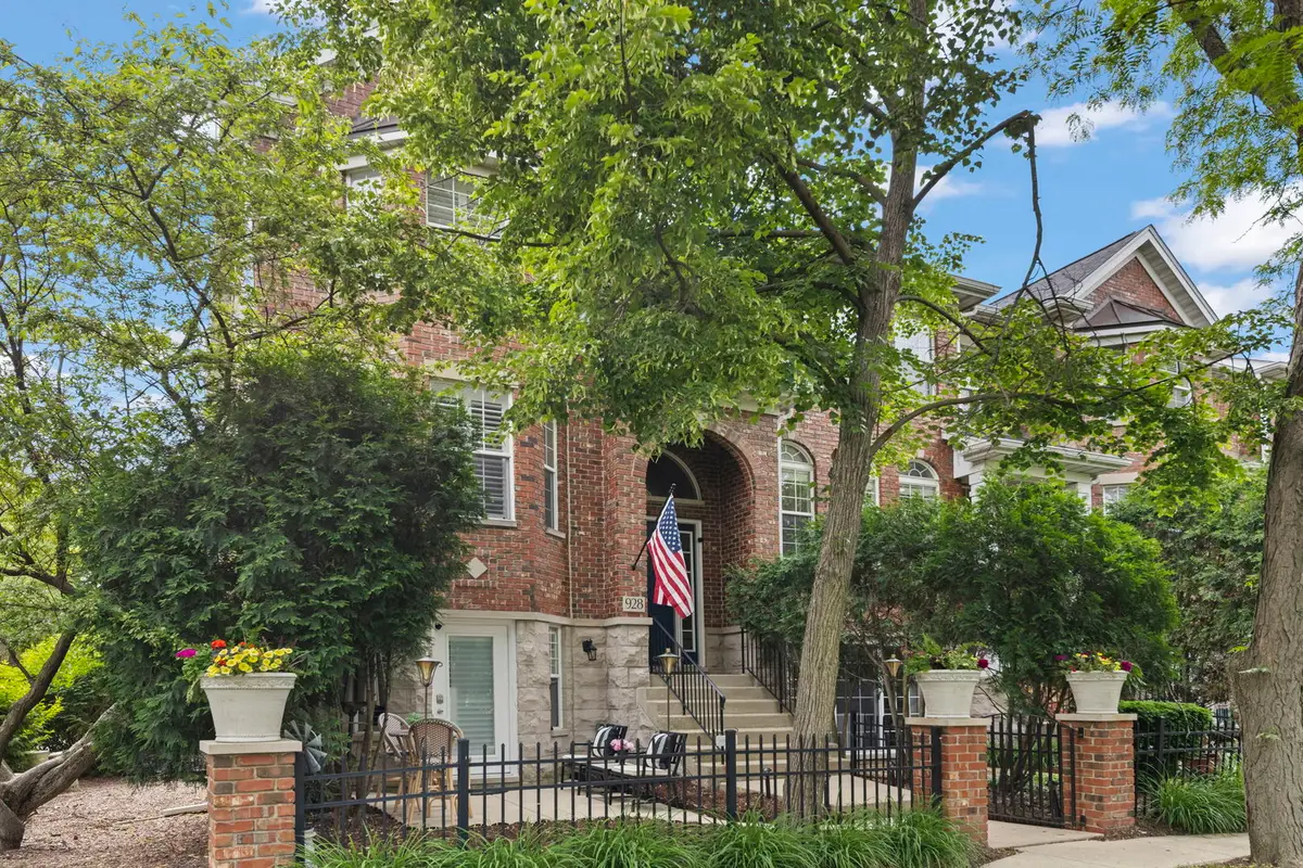 928 Shandrew Drive #928, Naperville, IL 60540 - #1