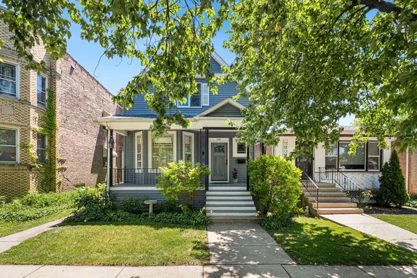 4949 W Winona Street, Chicago, IL 60630