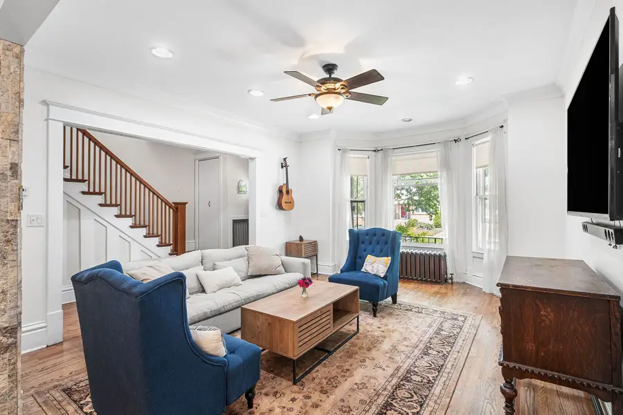 4949 W Winona Street, Chicago, IL 60630 - #2