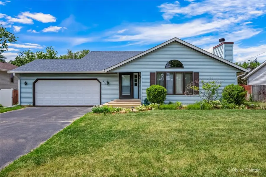 811 Arnold Avenue, Rockford, IL 61108 - #2