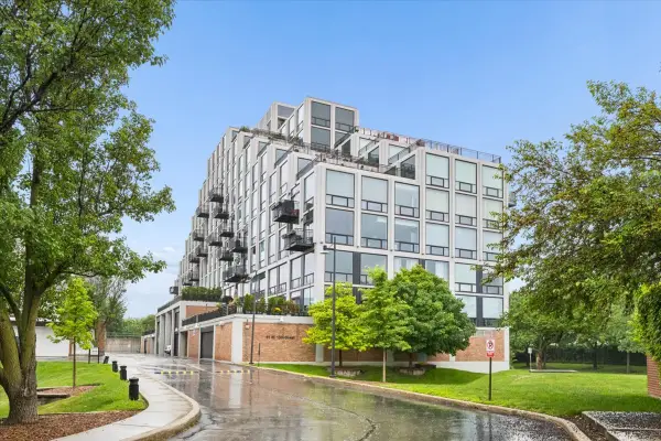 61 W 15th Street #806, Chicago, IL 60605
