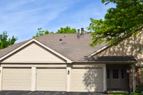 1464 Birchwood Lane #1464, Gurnee, IL 60031