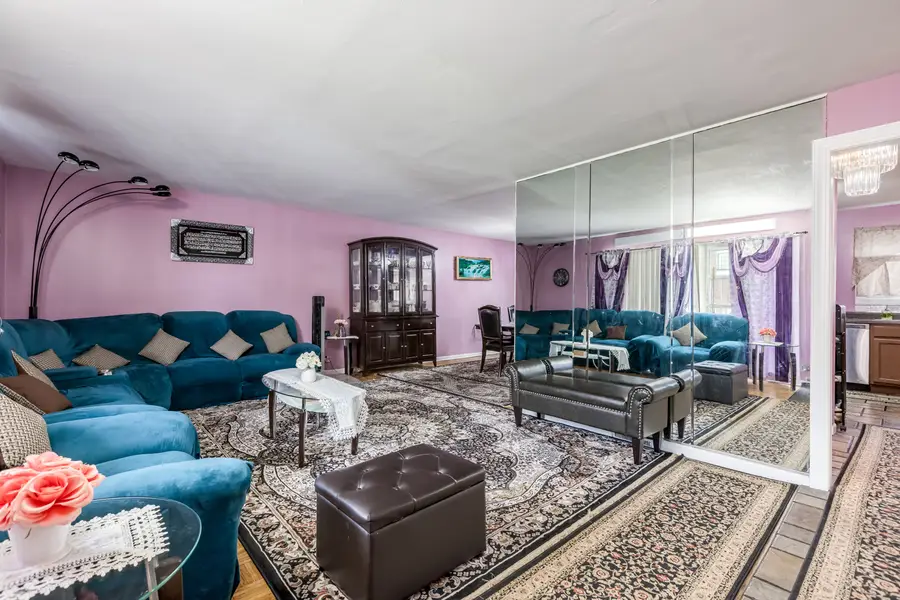 8828 Dee Road #B, Des Plaines, IL 60016 - #3