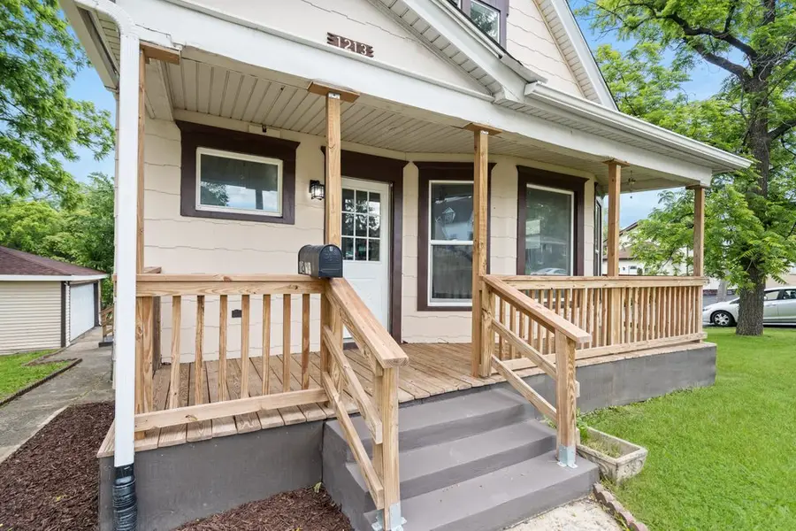 1213 Elgin Avenue, Joliet, IL 60432 - #2